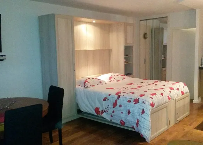 Les Huniers ארסשון