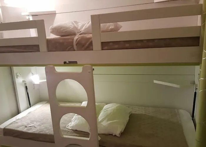 Les Huniers Lejlighed *